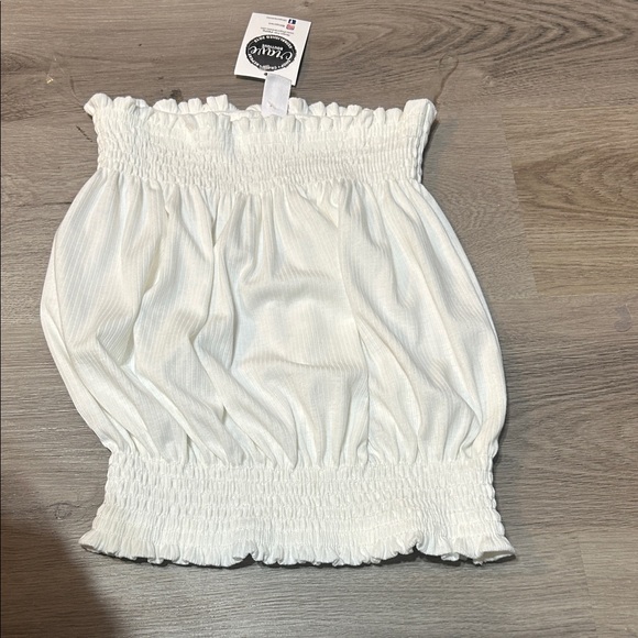 Cy Fashion Tops - Elegant White Smocked Crop Top